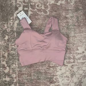 Halara sports bra